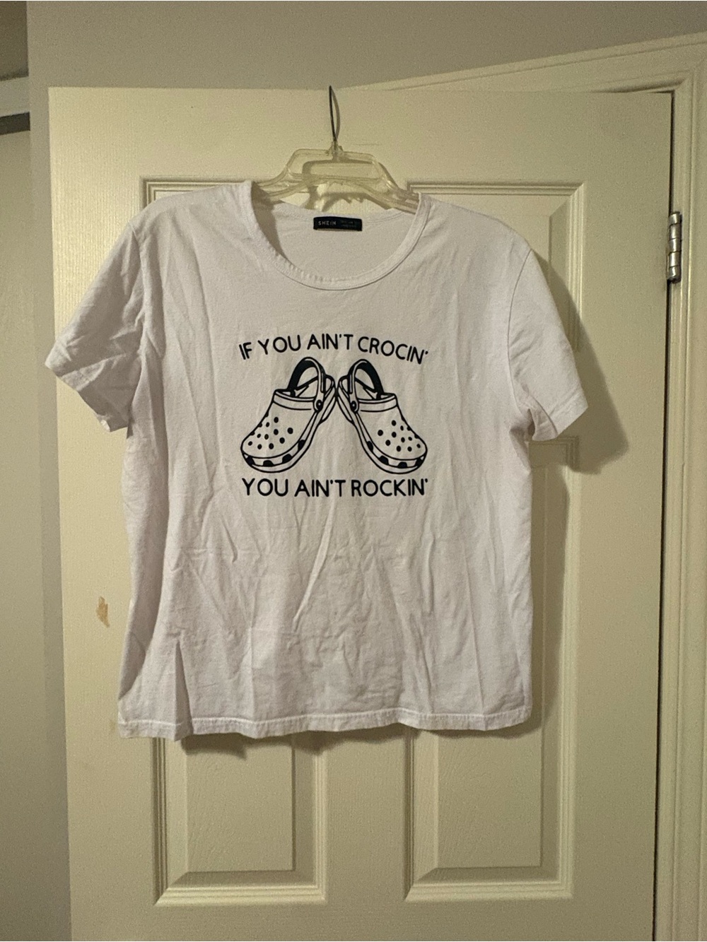Crocs “If You Ain’t Crocin, You Ain’t Rockin” Tee